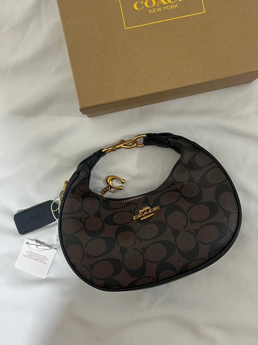 Signature Mini Hobo