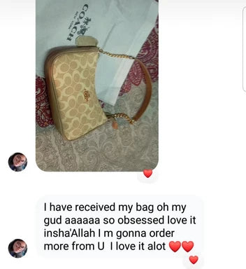 Customer-submitted review image